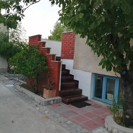 Apartman Olga Nerezine
